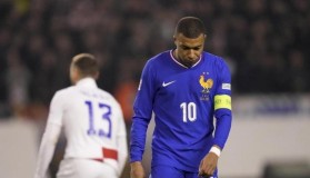 九游娱乐app口碑好-关于刚刚！姆巴佩在湖人比赛中势不可挡今夜夏洛特黄蜂单刀错失，底特律活塞今晚状态回暖的信息